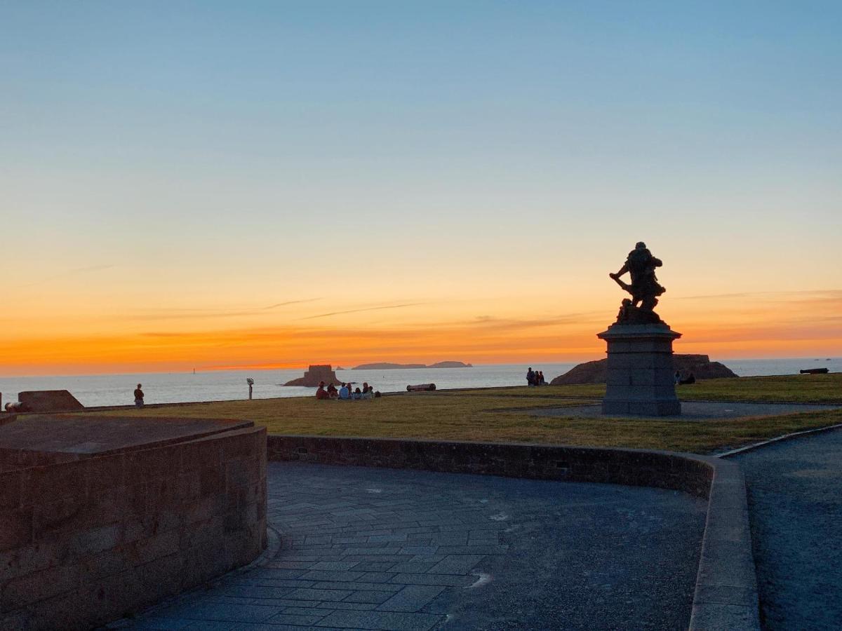 Appartement L'Emeraude A Saint Malo Intra-Muros エクステリア 写真